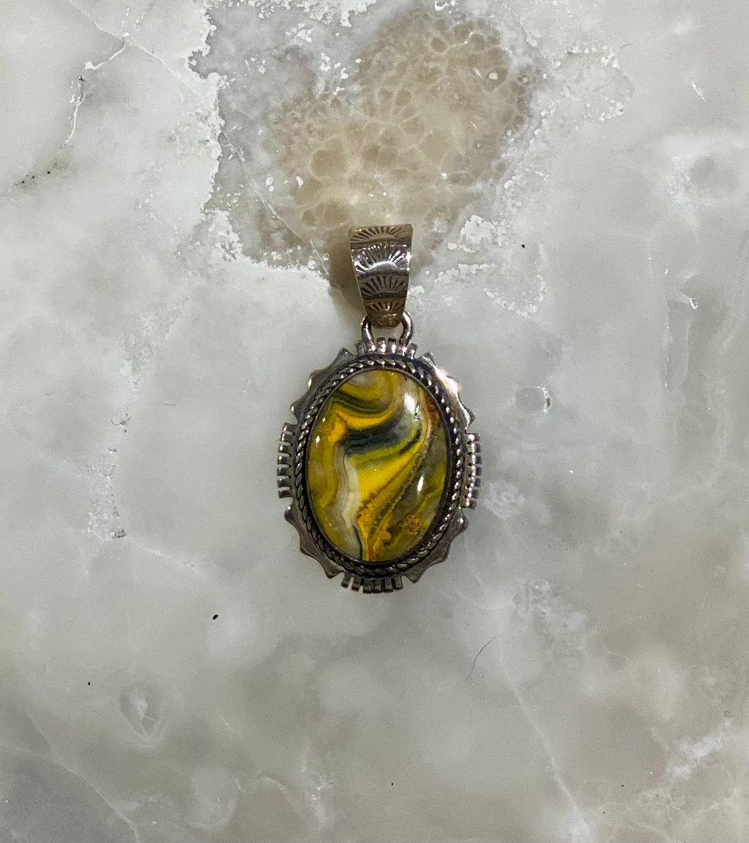 Pendant Bumble Bee Jasper