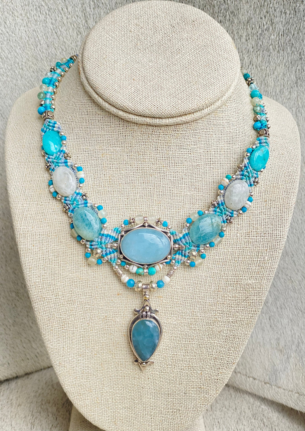 Macramé Necklace Aqua Marine/Moonstone