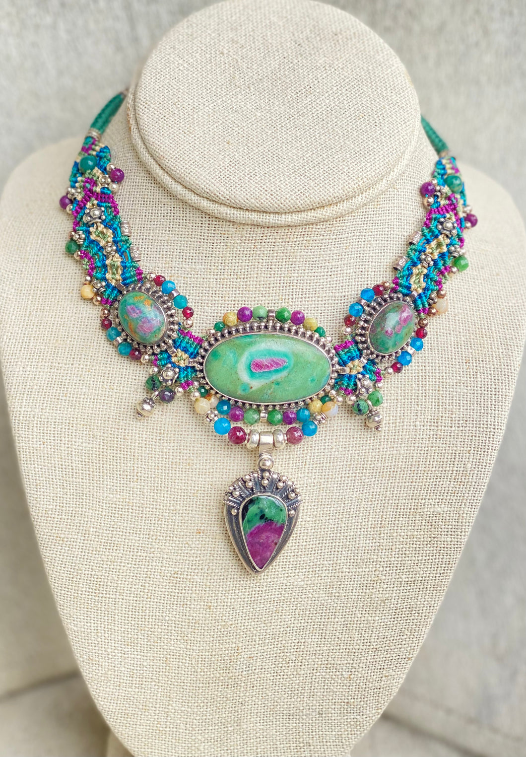Macramé Necklace Rubizonite