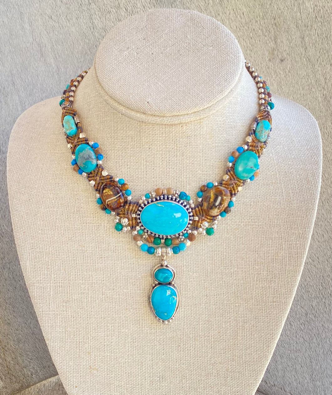 Kris Macramé Necklace Turquoise and Jasper