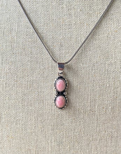 Load image into Gallery viewer, Shell Double Stone Pendant
