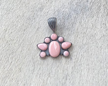 Load image into Gallery viewer, Shell Half Sun Pendant

