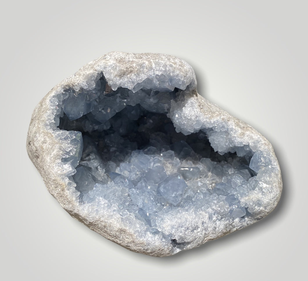 Celestite Geode 5.70kg